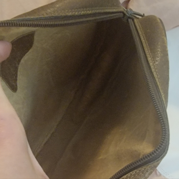 Gucci Large Cosmetics Case. Beautiful. Excellent condition! - Picture 5 of 8